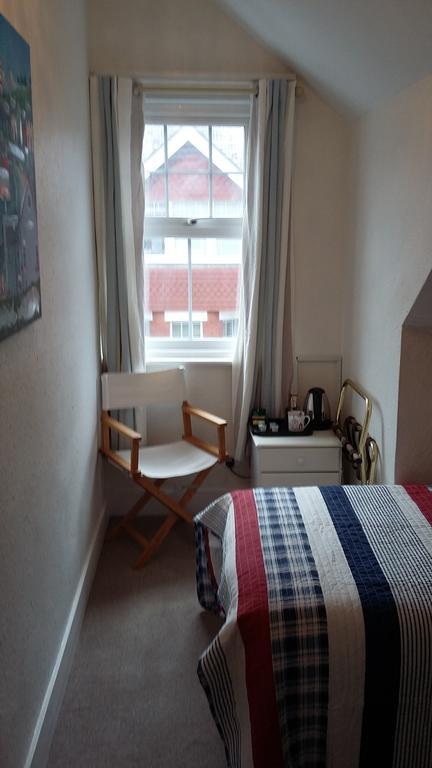 Cambridge House Guest House Истбурн Номер фото