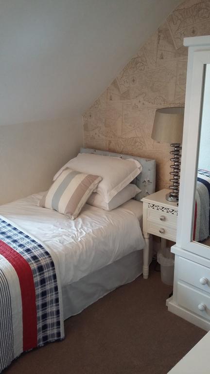 Cambridge House Guest House Истбурн Номер фото