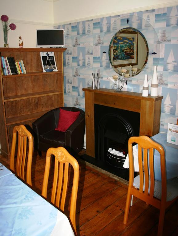 Cambridge House Guest House Истбурн Экстерьер фото