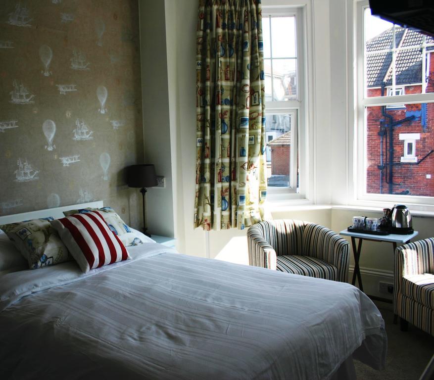 Cambridge House Guest House Истбурн Номер фото